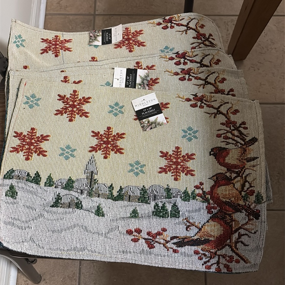 Middleton Home Tapestry Four Placemats with Red and Green Snowflake Design